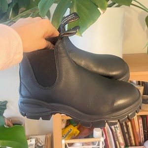 Blundstones Lugs (2240) Women’s.